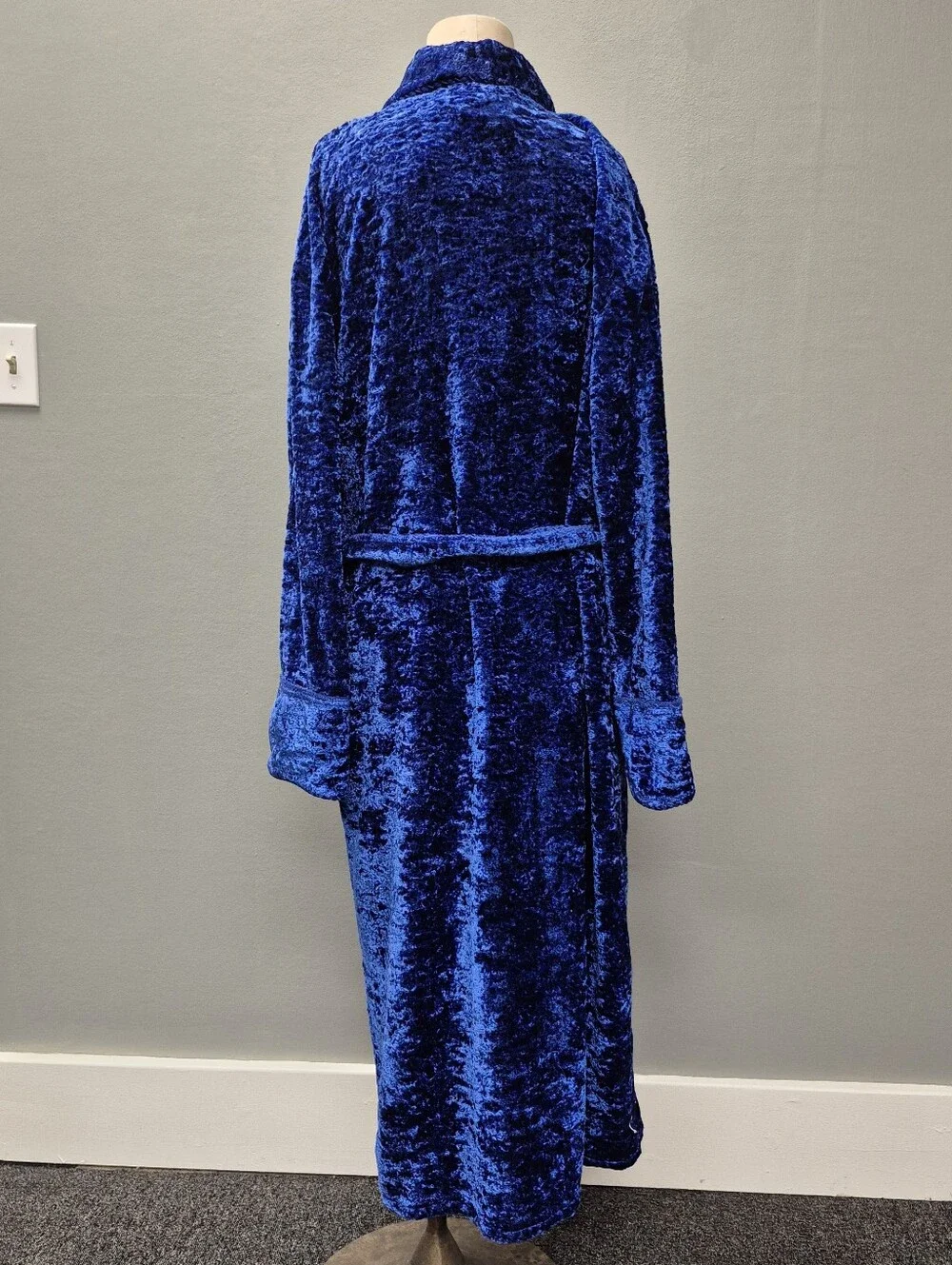Delicates Cobalt Blue Crushed Velvet Popcorn Robe XL/XG Long Luxury Cozy